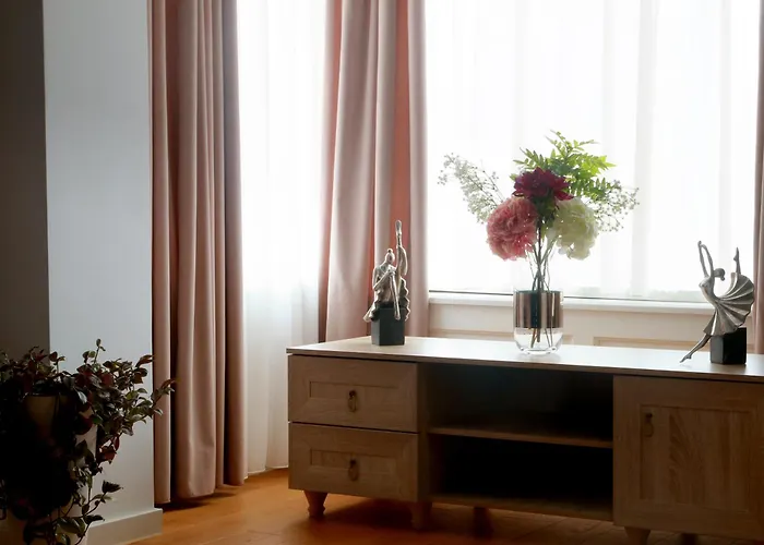 Premium Central Apartment