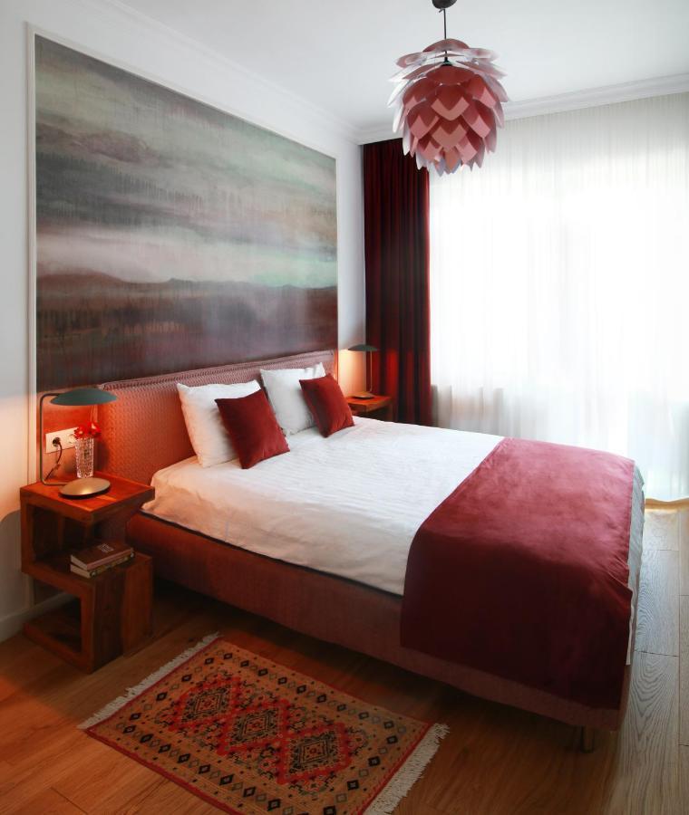 Premium * Brasov